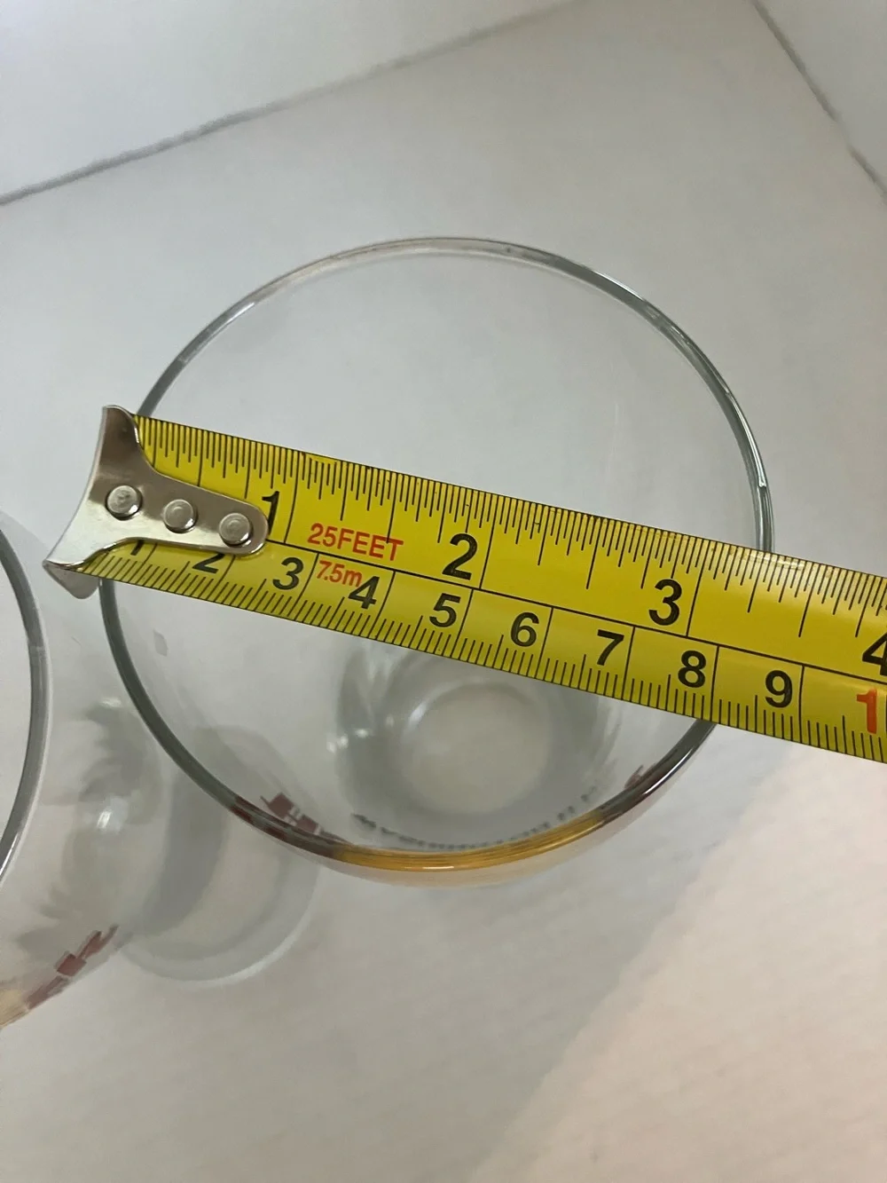 2 Hard Rock Cafe Clear Pint Glasses with Yellow and Brown Logo - Washington D.C.